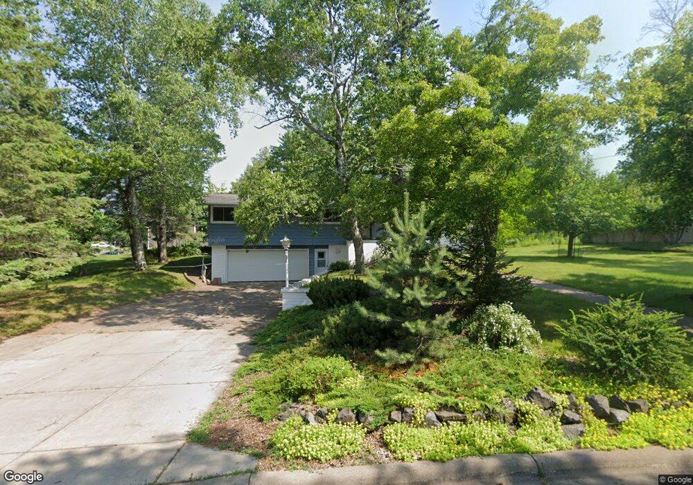 228 Rockridge Cir, Duluth, MN 55804 - photo 1
