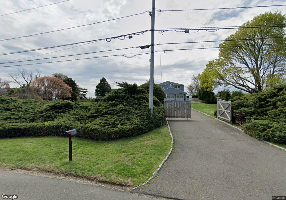 1052 Prospect Dr, Stratford, CT 06615 - photo 1