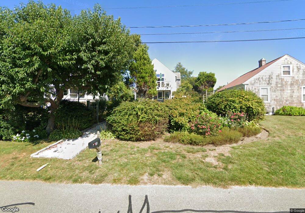 62 Tuckerman Ave, Middletown, RI 02842 - photo 1