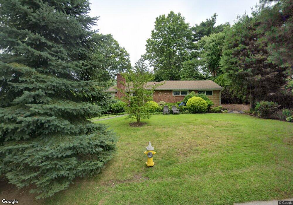 47 Old Pine Dr, Manhasset, NY 11030 - photo 1