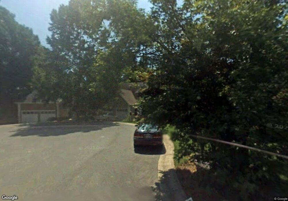 2752 Bridgegate Trace NE unit 2, Marietta, GA 30068 - photo 1