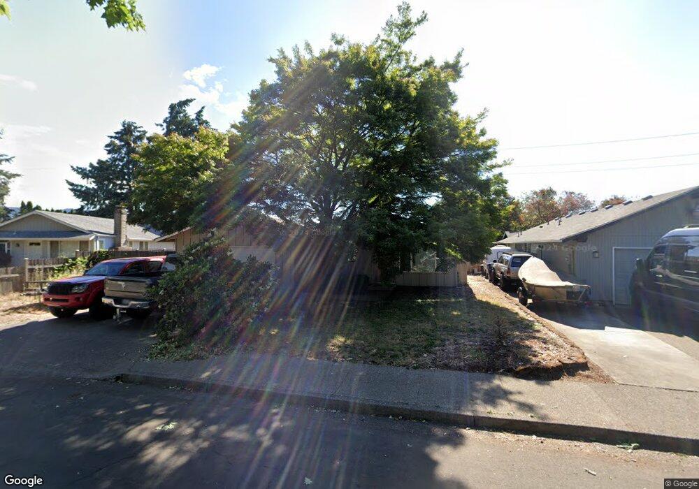 529 Panda Loop, Eugene, OR 97401 - photo 1