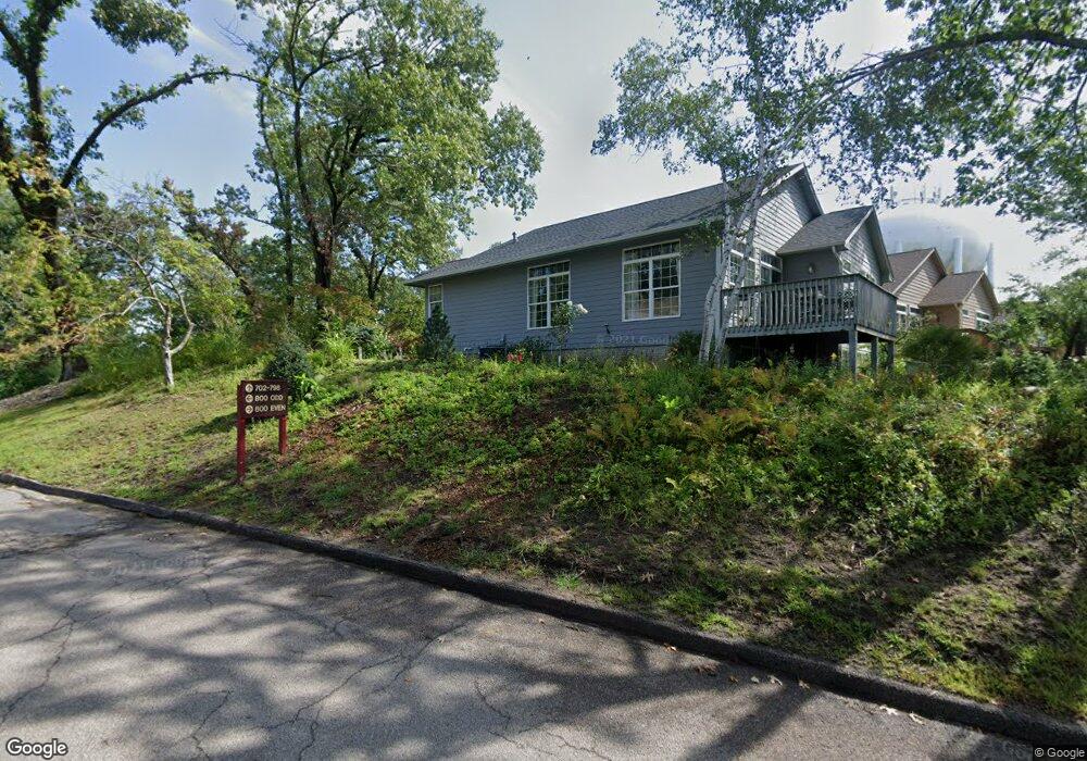 820 Beaver Ridge Ct SE unit 820, Cedar Rapids, IA 52403 - photo 1