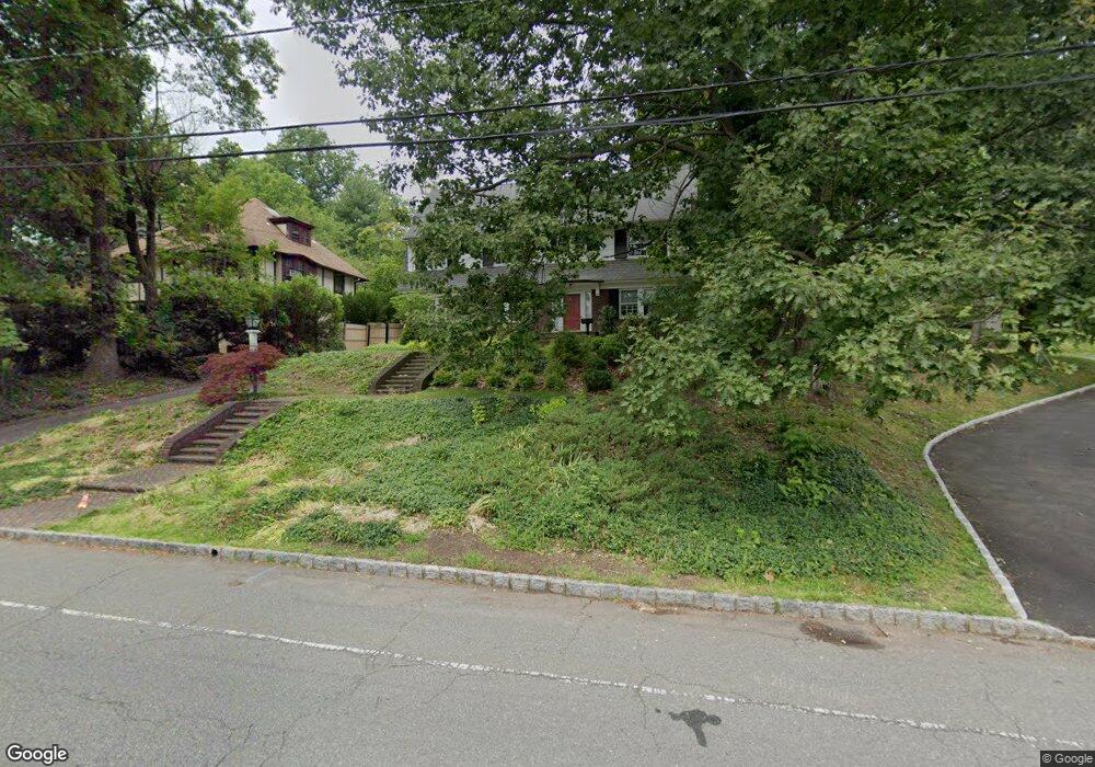 154 N Mountain Ave, Montclair, NJ 07042 - photo 1