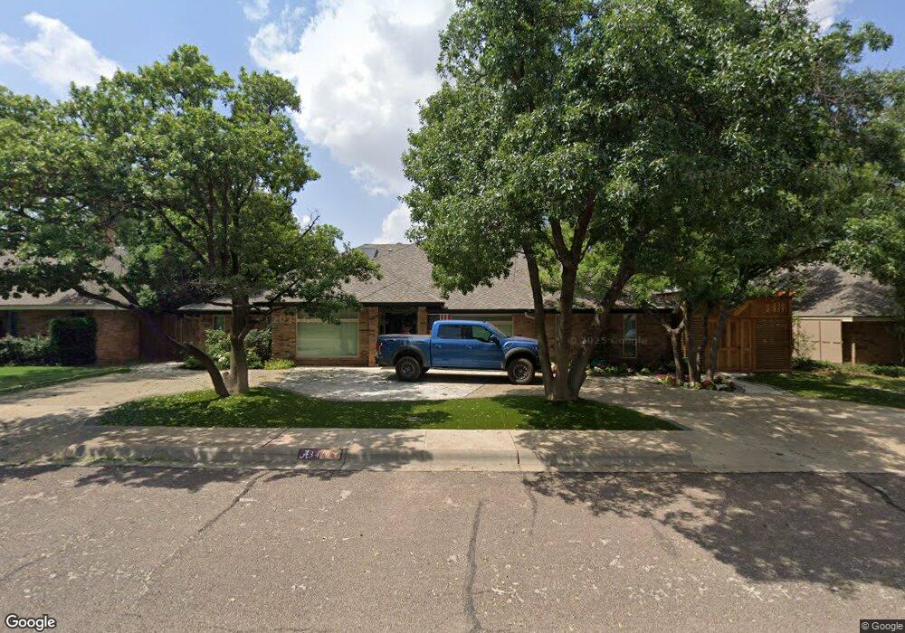 3410 Woodhaven Dr, Midland, TX 79707 - photo 1