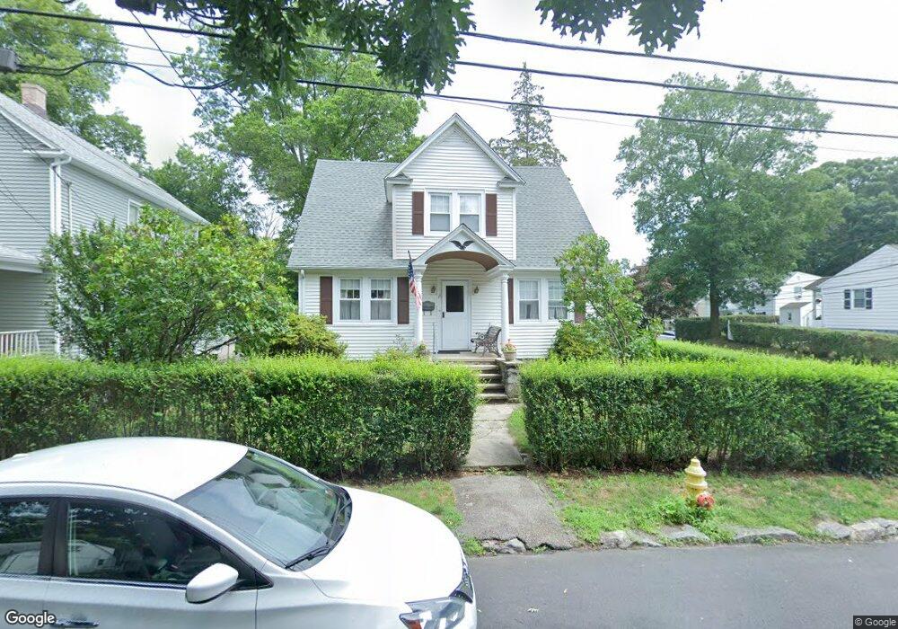 15 Deerfield St, Norwalk, CT 06854 - photo 1