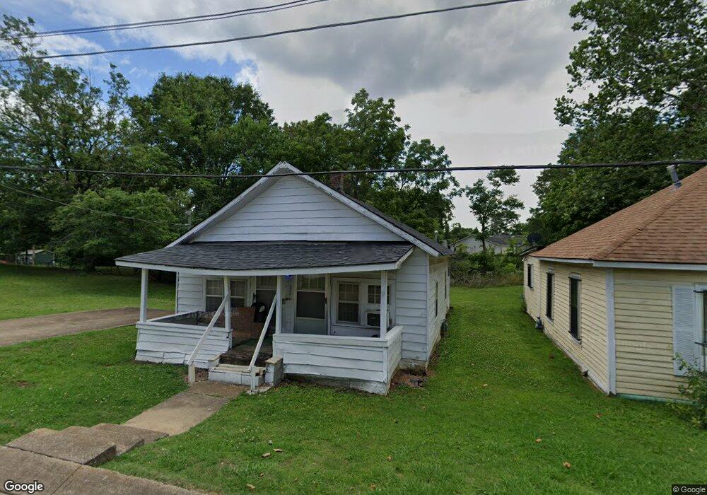107 Booker St, Jackson, TN 38301 - photo 1