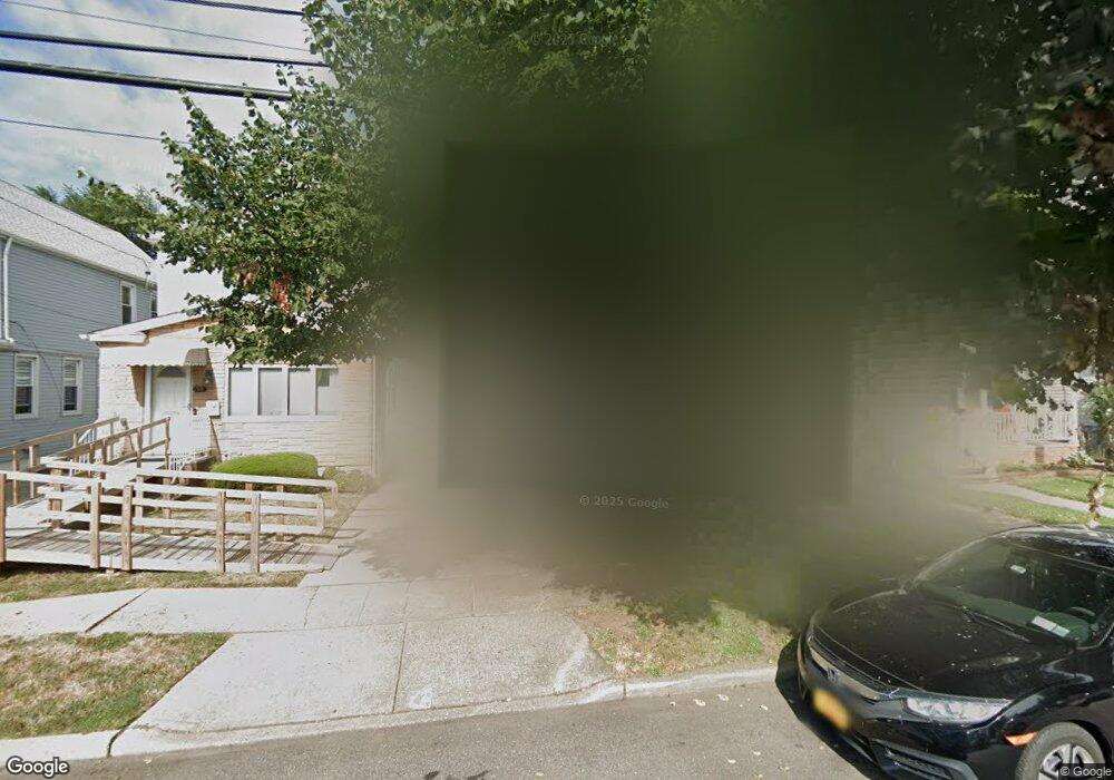 54 Fendale St, Franklin Square, NY 11010 - photo 1