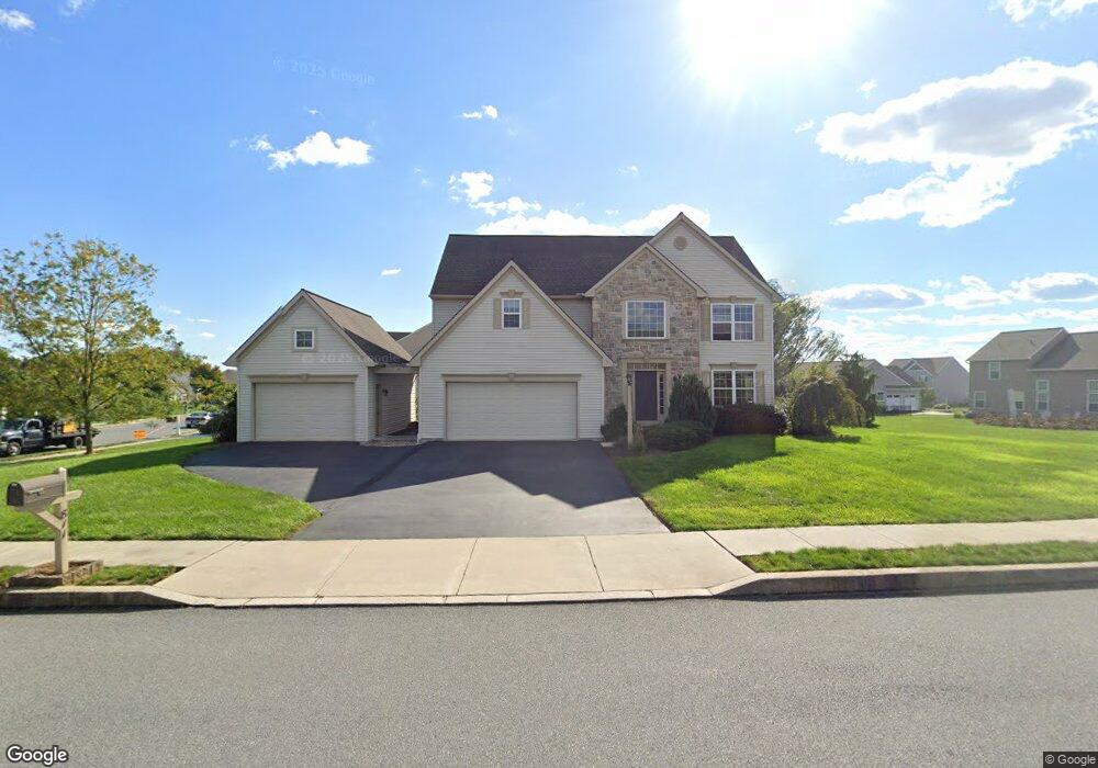 811 Jasmine Ave unit 67, Mount Joy, PA 17552 - photo 1