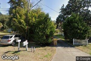 218A Bonaventure Rd, Thunderbolt, GA 31404