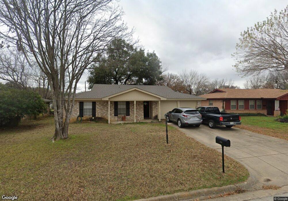 717 Oakwood Ave, Hurst, TX 76053 - photo 1