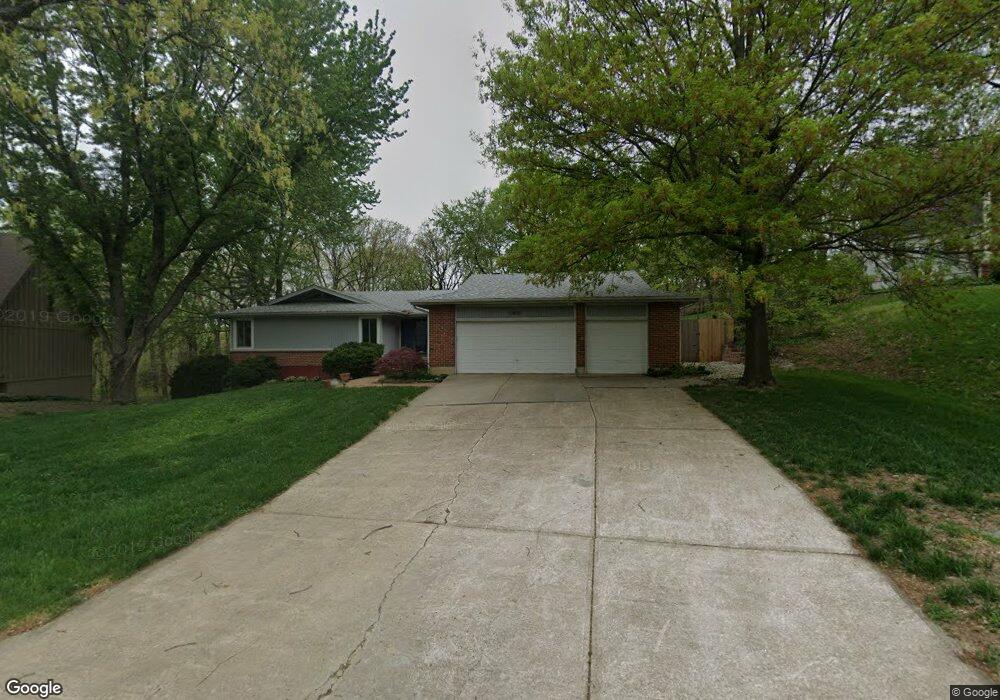 13820 W 77th Terrace, Shawnee, KS 66216 - photo 1