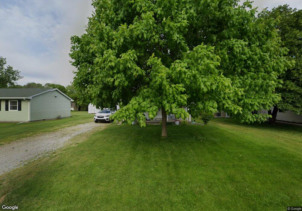 758 N Clark St, Nappanee, IN 46550 - photo 1