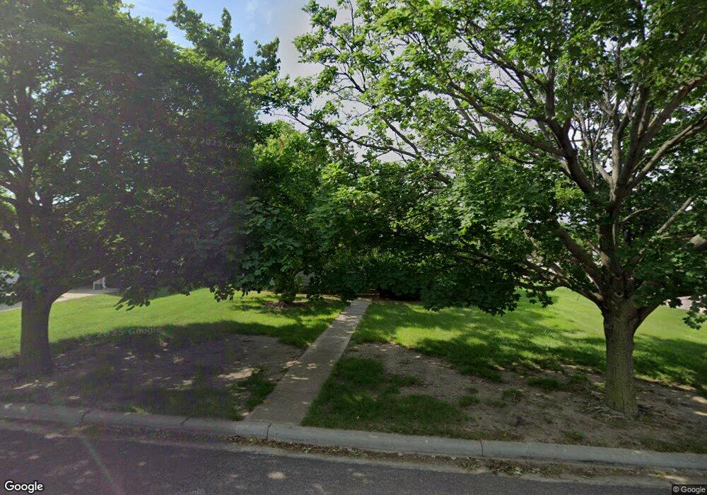 1403 E 2nd Ave, Mitchell, SD 57301 - photo 1