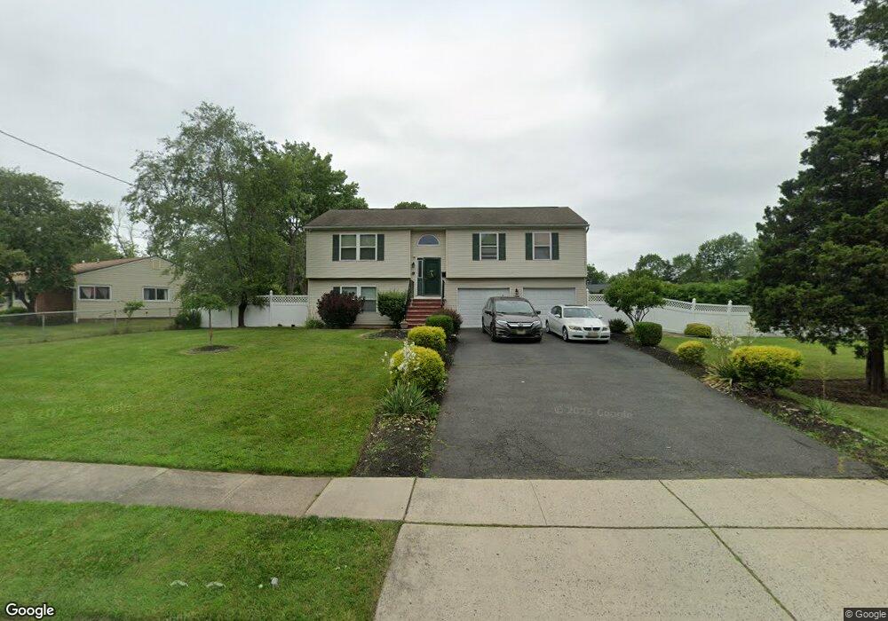 148 Kendall Rd, Kendall Park, NJ 08824 - photo 1