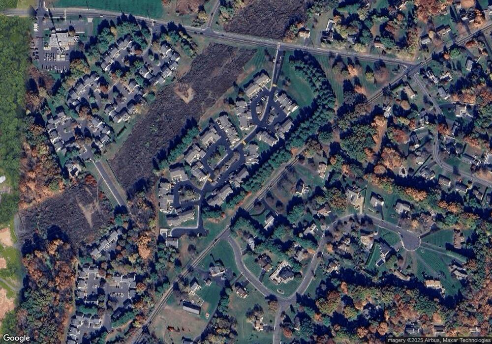 1402 Summer Hill Dr, South Windsor, CT 06074 - photo 1