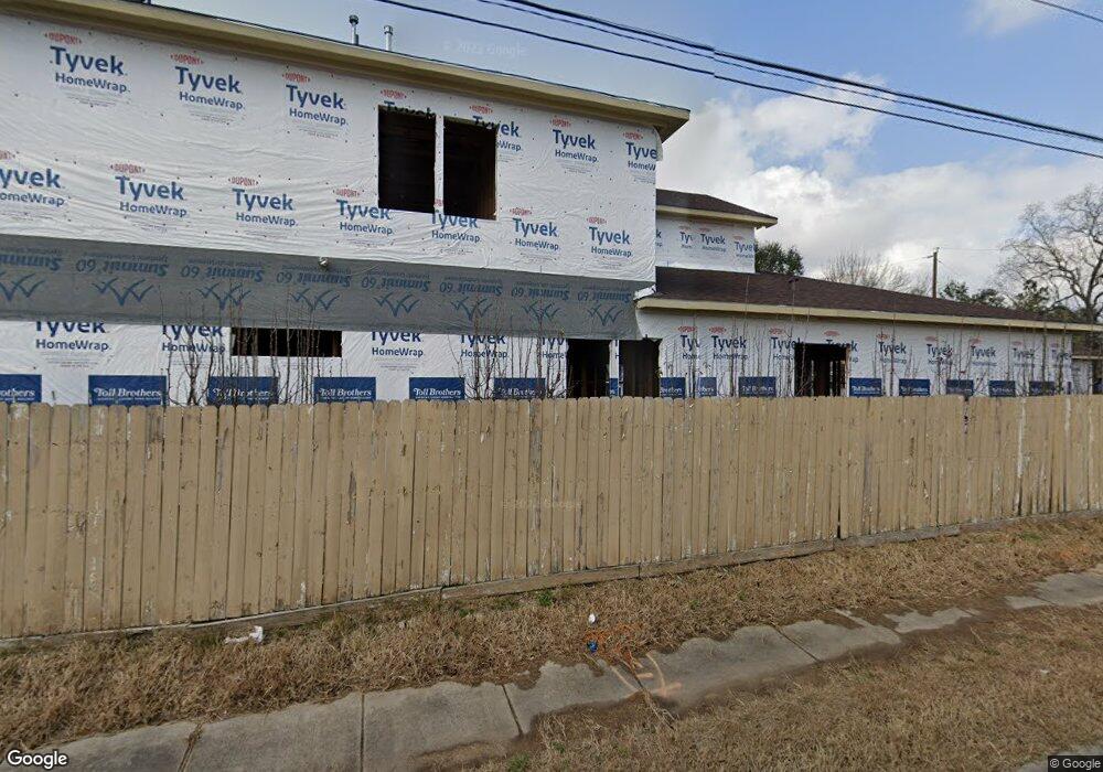 8433 Holiday Ln, Houston, TX 77075 - photo 1