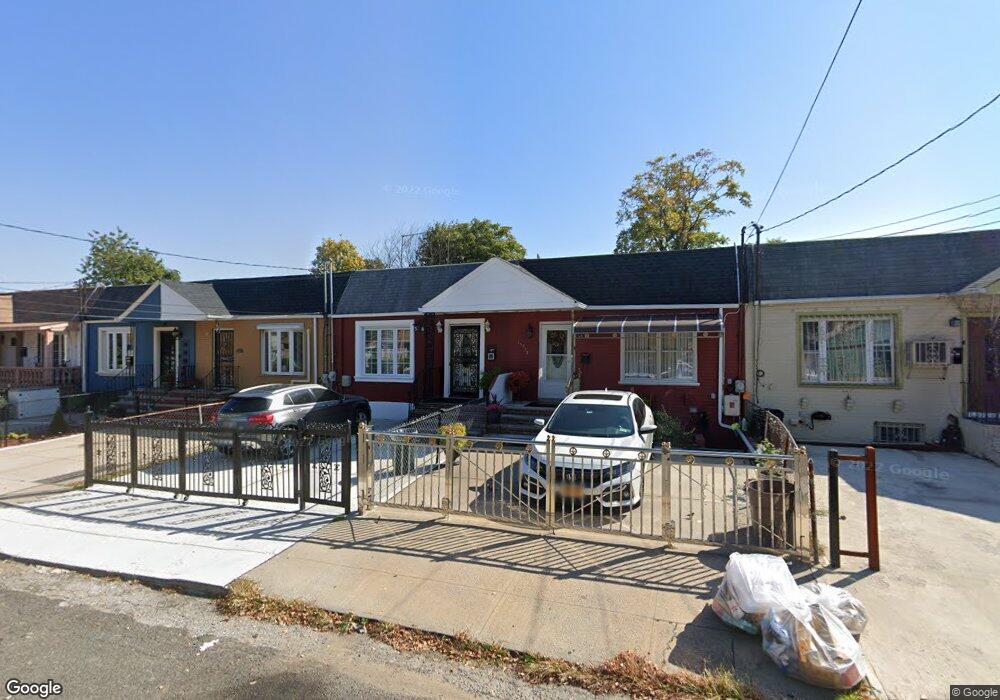 15316 111th Rd, Jamaica, NY 11433 - photo 1