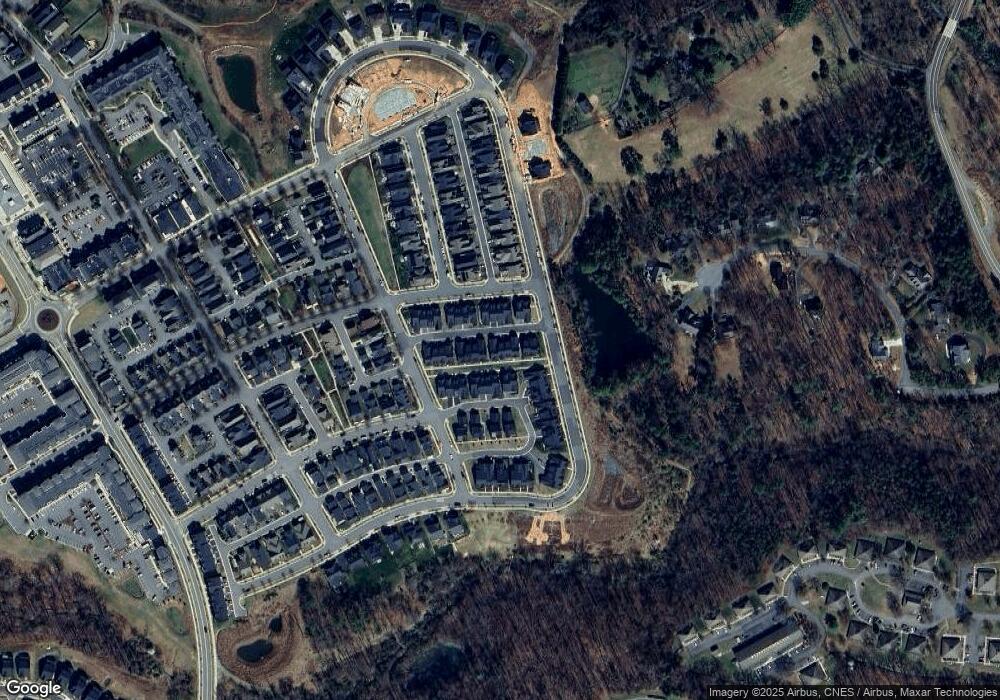 618 Byward St, Crozet, VA 22932 - photo 1