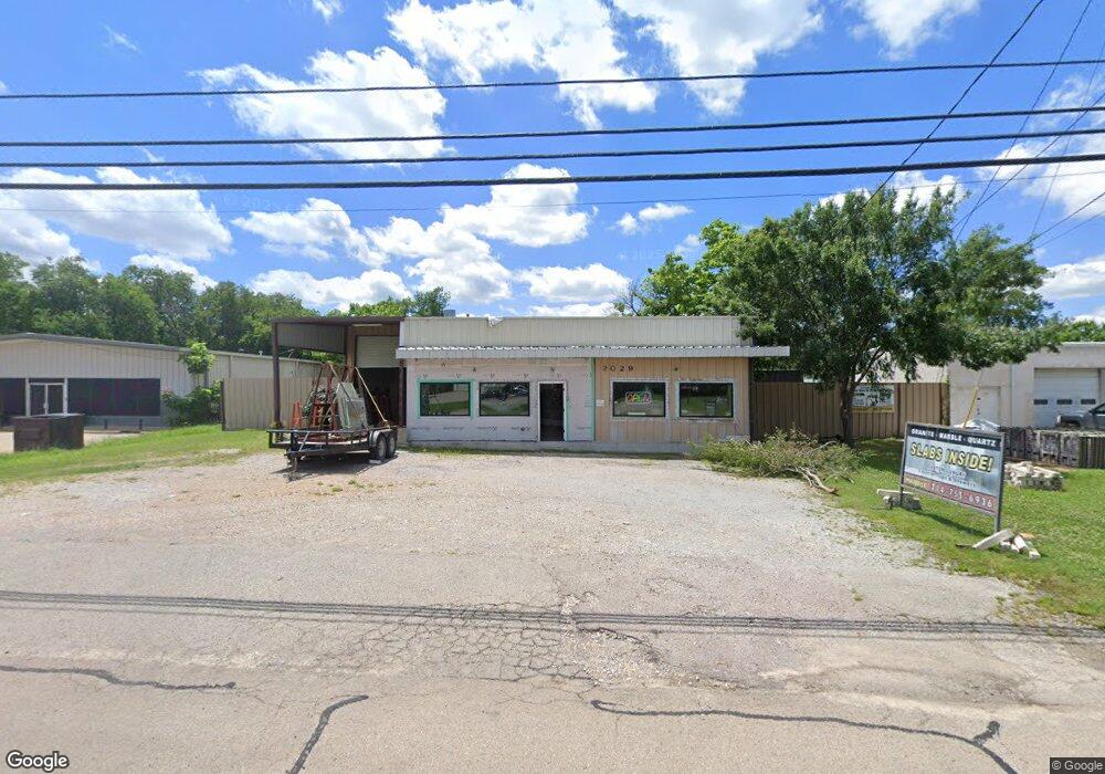 2029 N Center St, Bonham, TX 75418 - photo 1