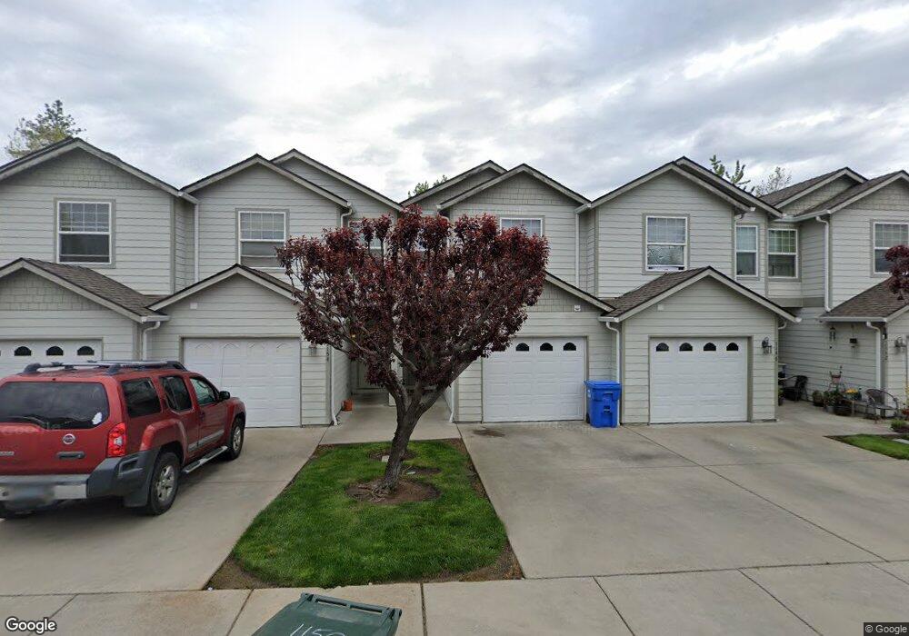 1150 SW Lafayette Dr, Grants Pass, OR 97527 - photo 1