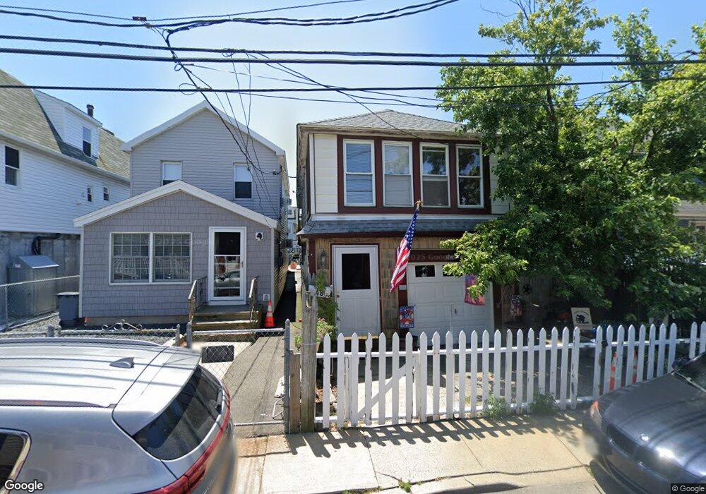 48 W 10th Rd, Broad Channel, NY 11693 - photo 1