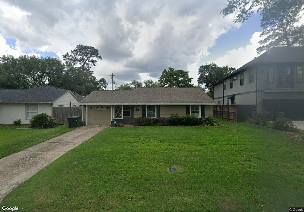 1442 Curtin St, Houston, TX 77018 - photo 1