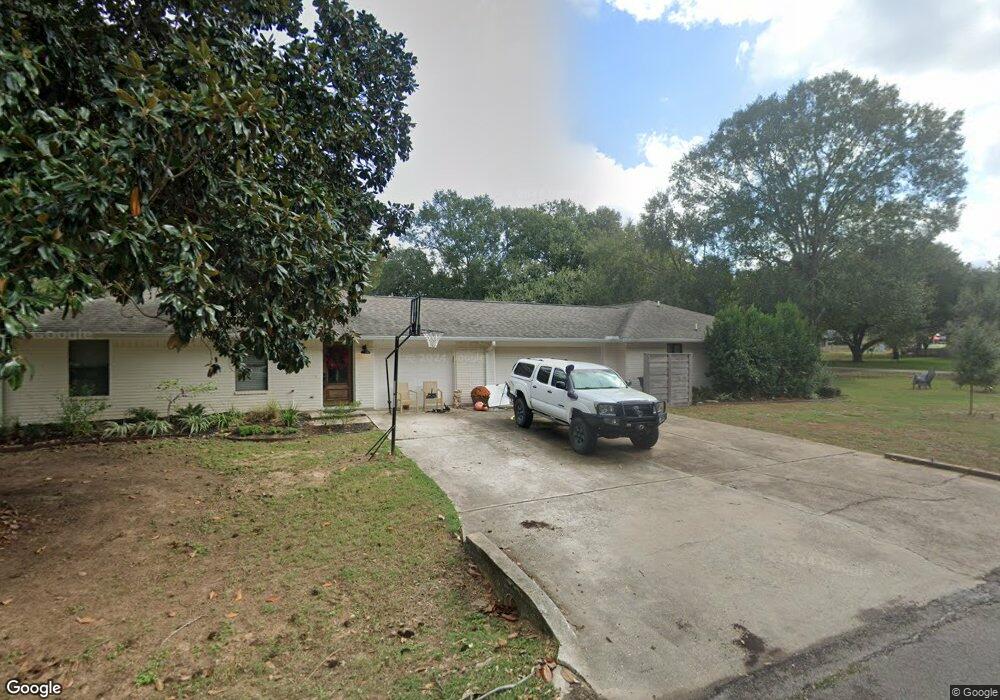 18810 W Bluebird Ln, Tomball, TX 77377 - photo 1