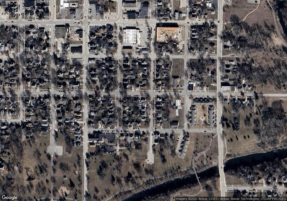 400 2nd St SE, Austin, MN 55912 - photo 1