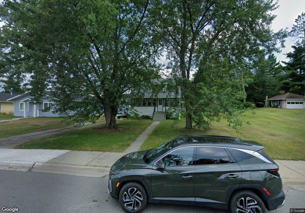 18 SE 1st St, Grand Rapids, MN 55744 - photo 1