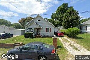 53 S Broadway St, Winchester, IL 62694