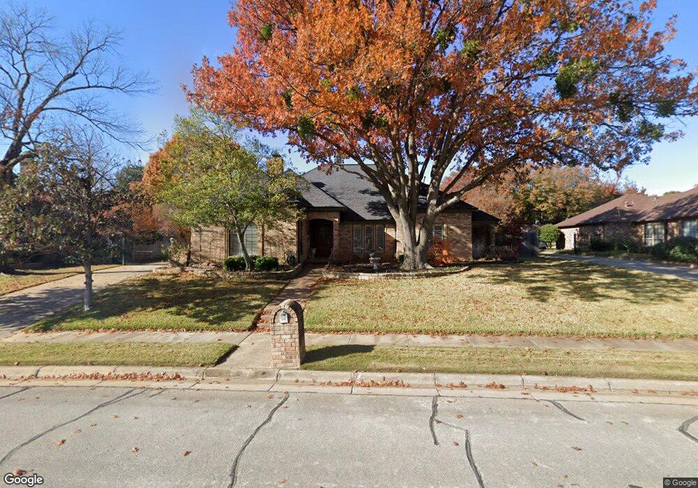 3709 Laurel Ln, Bedford, TX 76021 - photo 1