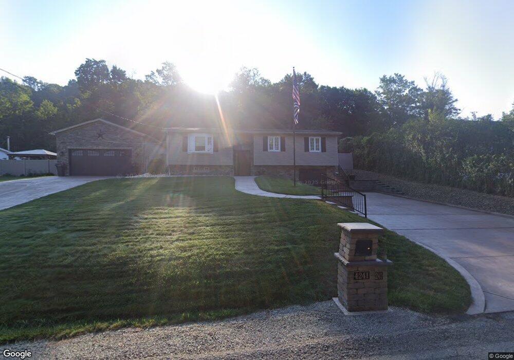 4241 Pine Hollow Rd, Trafford, PA 15085 - photo 1