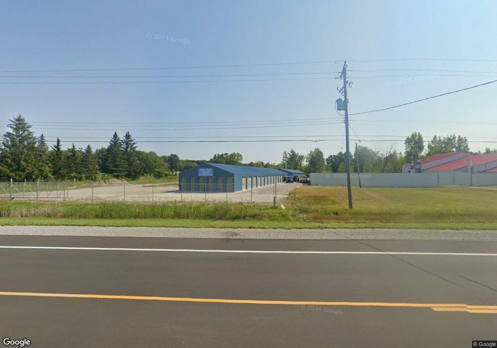 11153 Dixie Hwy, Birch Run, MI 48415 - photo 1