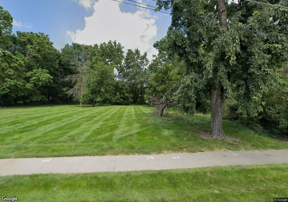 4501 Euclid Ave, Des Moines, IA 50310 - photo 1