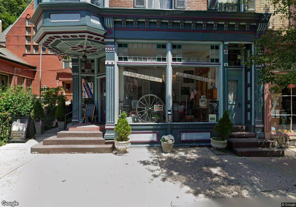 52 Broadway, Jim Thorpe, PA 18229 - photo 1