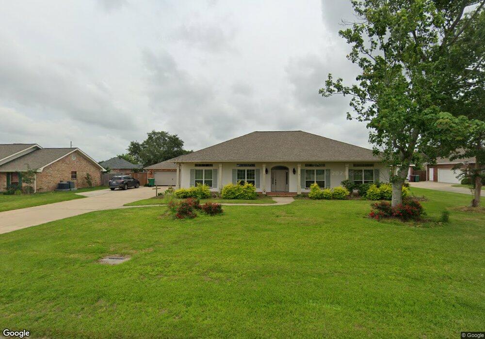 1805 Deepwoods Dr, Lake Charles, LA 70605 - photo 1