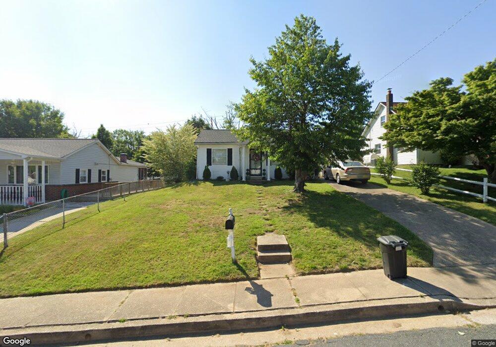 36 Hydroplane Dr, Middle River, MD 21220 - photo 1