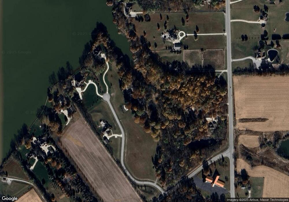 10325 Riverhouse Ln, Grabill, IN 46741 - photo 1