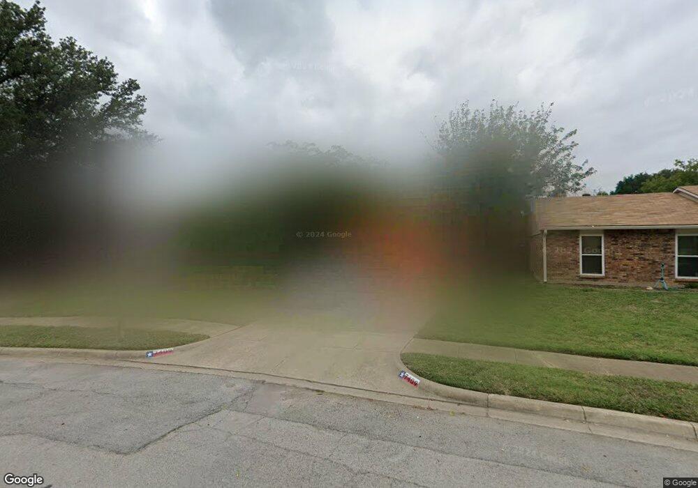 7409 Tunbridge Dr, North Richland Hills, TX 76182 - photo 1