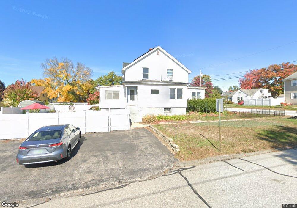 137 S Hall St, Manchester, NH 03103 - photo 1