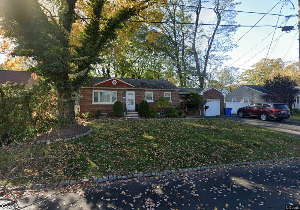 21 Tuttle St, Green Brook, NJ 08812 - photo 1