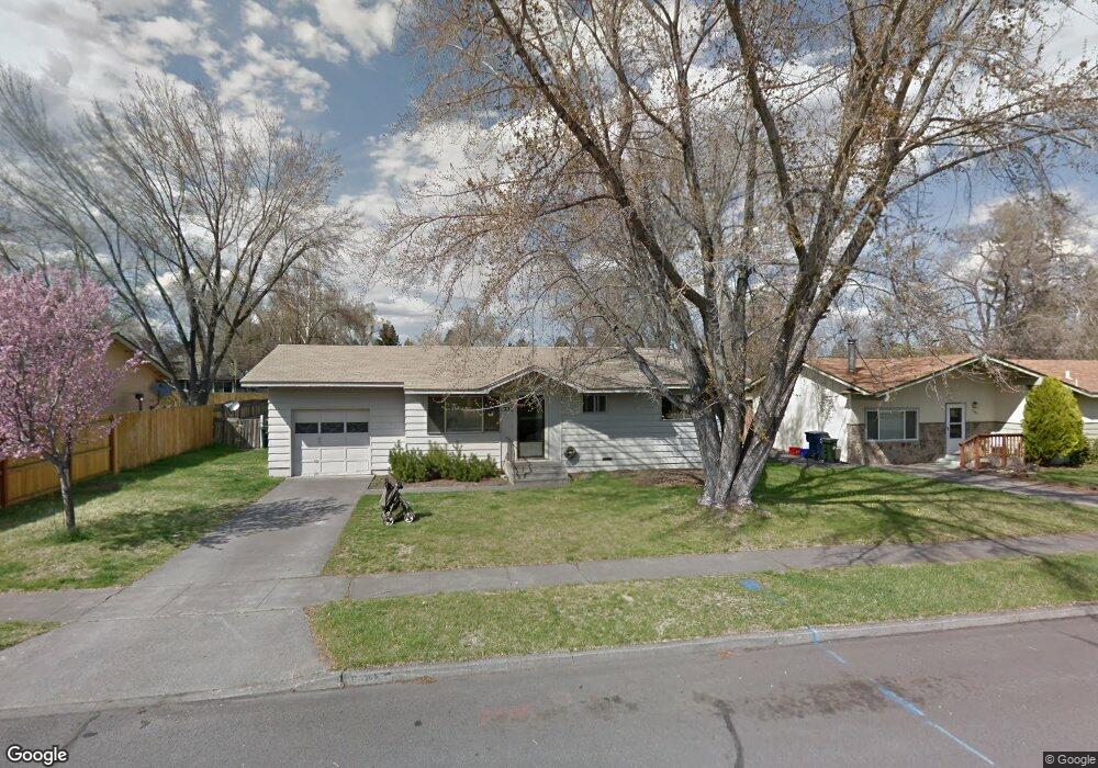 1332 NE Watson Dr, Bend, OR 97701 - photo 1