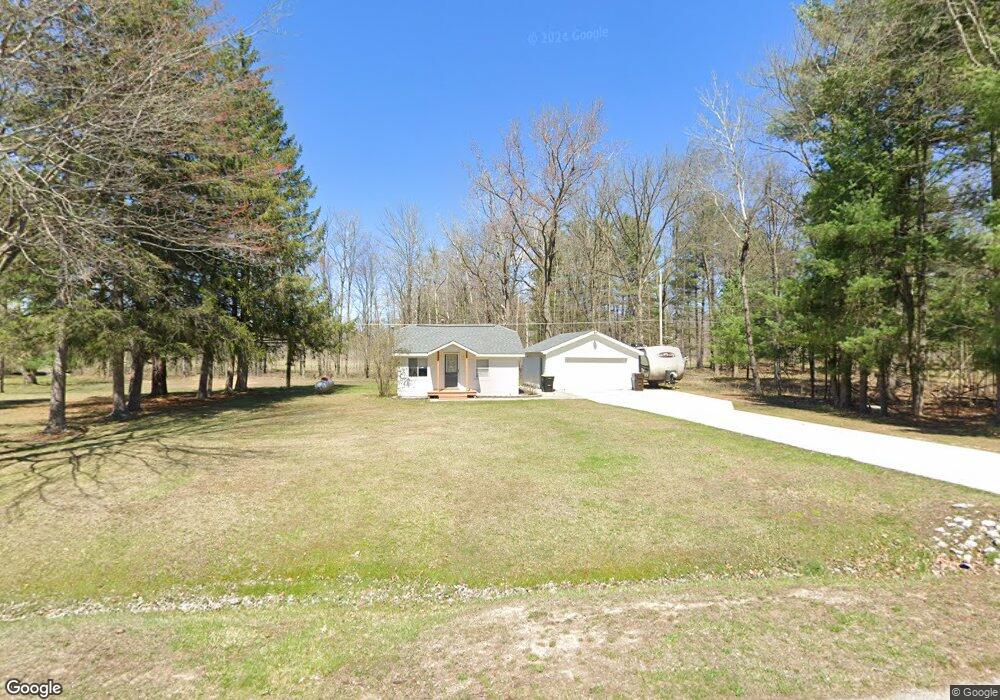 6006 Countryside Dr, Midland, MI 48642 - photo 1