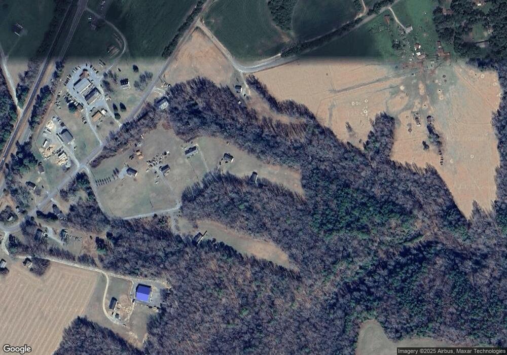 262 Skyview Ln, Tappahannock, VA 22560 - photo 1