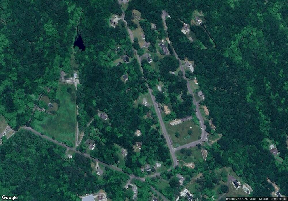 43 Arrowhead Way, Woodbury, CT 06798 - photo 1