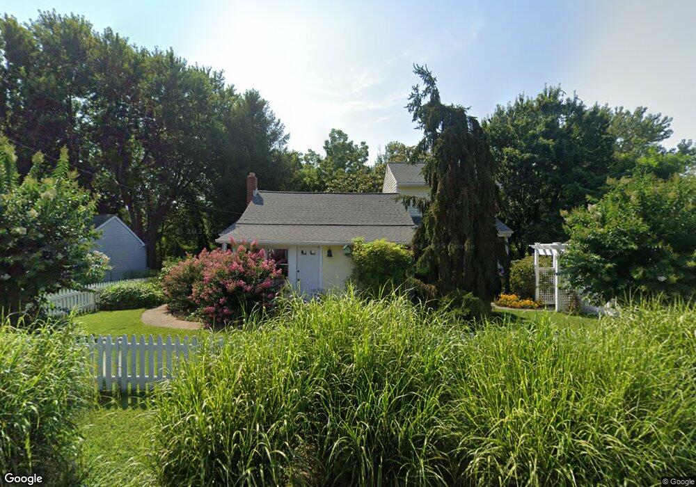 206 Love Point Ave, Stevensville, MD 21666 - photo 1