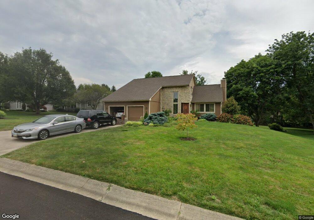 7429 Green Meadow Dr, Liberty Township, OH 45044 - photo 1