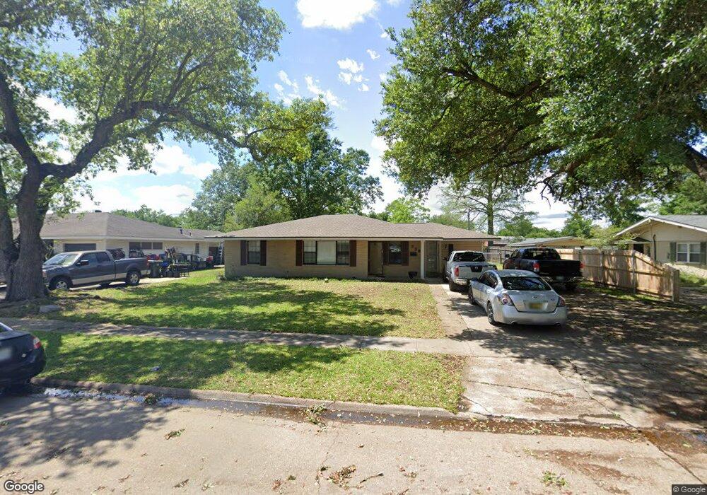 238 Windsor St, Lake Charles, LA 70605 - photo 1