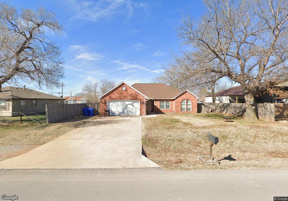 206 N 5th St, Cache, OK 73527 - photo 1